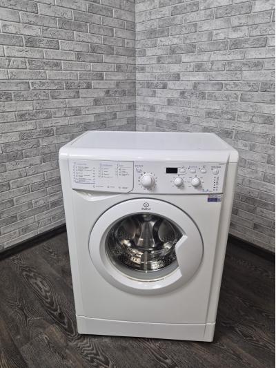 Стиральная машина INDESIT IWSD 5105 Стиральная машина INDESIT IWSD 5105